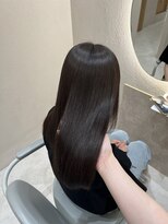 オリバイオハナ(Oli by ohana)&nbsp;上品な暗髪ストレートヘア