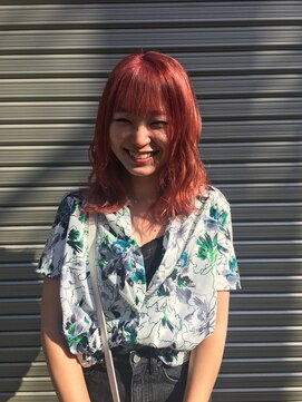 アップシーデイジー(upsy daisy) ピンクオレンジで周りと差がつく