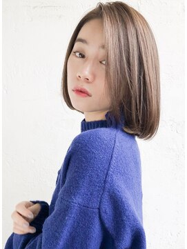 ルティア(Lutia) センターパート 似合わせボブ 大人可愛い！