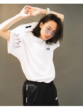 オーシャントーキョー ホワイト 原宿(OCEAN TOKYO WHITE) ミディアム