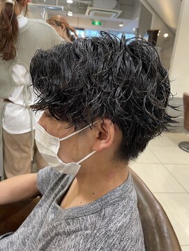 ネオリーブアイム 横浜西口店(Neolive aim) 横浜★ミディアムウェットスパイラルパーマ