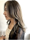 ［新宿］ハイライト/グレージュ/フェイスフレーミング 担当 夕島