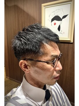 バーバークラシックス(BARBER CLASSICS) ビジネスフェードスタイル