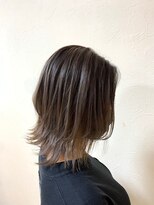 リズ(Liz.)&nbsp;バレイヤージュカラー