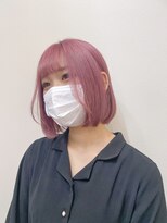 リノショアーズ 日本大通り店(RINOSHORES)&nbsp;大人可愛いペールピンクハイトーンブリーチボブヘアmaaya