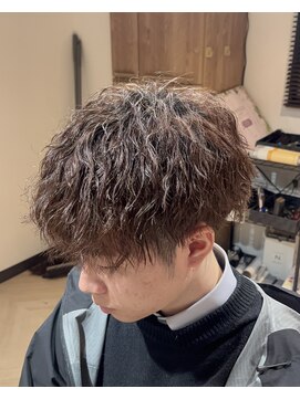 ラボヌールヘアーリアン 川越店(La Bonheur hair Lien) 【Lien 風呂田】ツイストスパイラルパーマ×刈り上げマッシュ