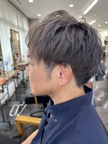 トゥーミー(to mee)&nbsp;【メンズ】透明感抜群！外国人風グレージュ【小松】[ブリーチ]