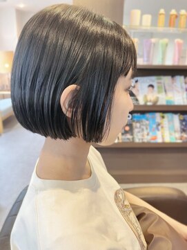 ナトゥーラ 八事店(Natura) 20代30代40代大人かわいい小顔ショートボブ