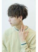 前下がりマッシュ ツーブロ 刈り上げ