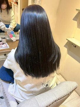 ナンバー ユアイロ 川崎(N° uairo) 【森山】20代30代40代/髪質改善/縮毛矯正/艶髪/黒髪ロング