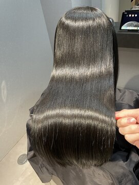 ルナス 福岡天神(LUNAS) 【潤う暗髪】オリーブブラック