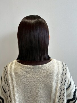 ソランテ(SOLLANTE) つやつや切りっぱなしボブ