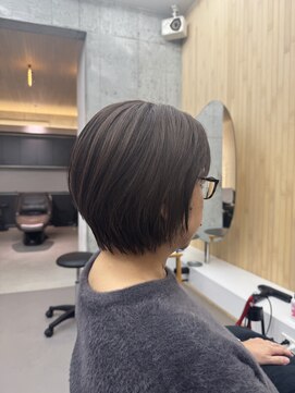 スト 静岡鷹匠(sto) 着物ヘア/大人ガーリー/ダークアッシュ/似合わせカット/静岡鷹匠