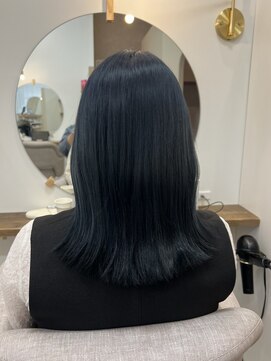 シアエミュー 新越谷店(SHEER emu) ブリーチ1回 ブルーブラック