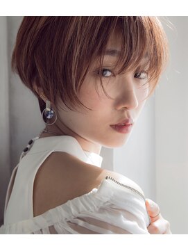 シーン(sCene) ☆sCene茨木☆ こなれ前下がりショートボブ 下防