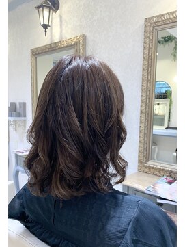 ラ ブランシュ 大宮(La Blanche) oOコテ巻き風ゆるふわパーマOoデジタルパーマ　大宮