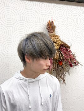 ヘアデザインサロン246 メンズカットカット ハイライトカラー グレージュ