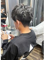 ヘアアンドメイク エジェリ(hair&make egerie) メンズ前髪上げパーマ・ツーブロック刈り上げショート