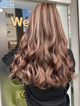 ラビス クローバー(Lovis clover) ミルクティー×ホワイトハイライト