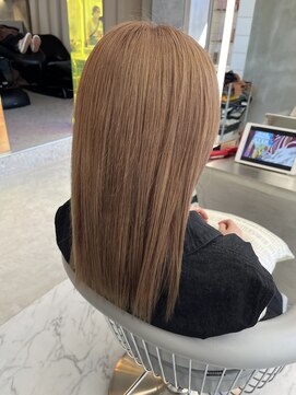 ロンドルーチェ 心斎橋(Lond luce) ダークアッシュ/ミディアムレイヤーカット［髪質改善/縮毛矯正］