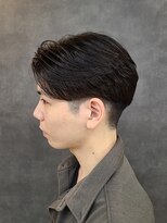 リード(REEED)&nbsp;ショートセンターパート ニュアンスパーマ メンズ縮毛矯正