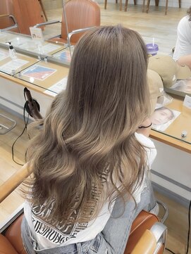 ネオリーブアイム 横浜西口店(Neolive aim) ミルクティーベージュ韓国ロングウェーブ【横浜】