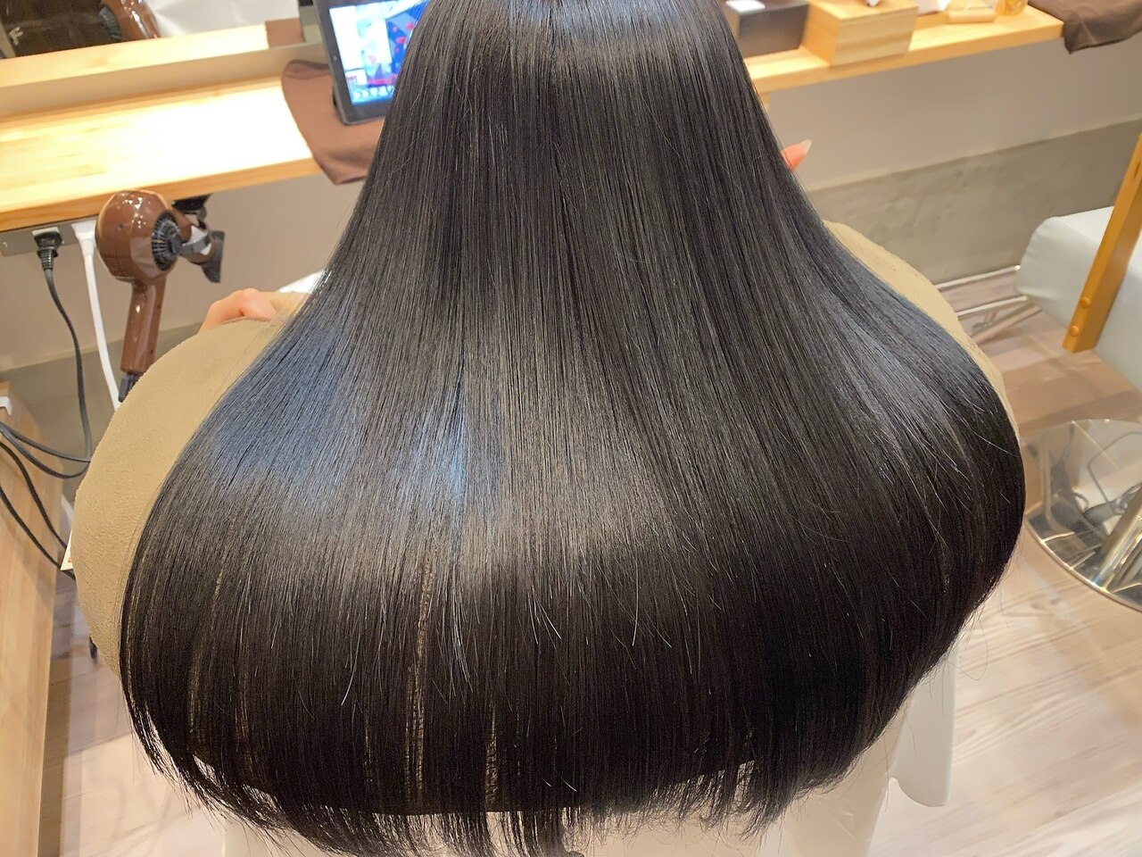 ネオメテオストレート 東京に関する美容院・美容室・ヘアサロン CYAN