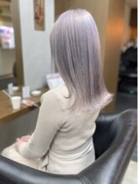 ディア(.eer) ハイトーンカラー/ホワイト系シルバカラー