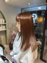 シーオー(CO.)&nbsp;ツヤ感ロングベージュカラースタイル