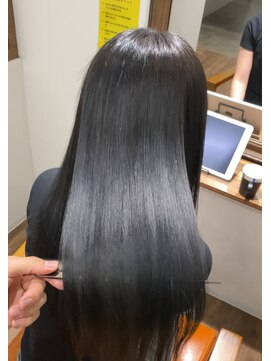 レアワンハナレ センター北美容院(lea/1 HANARE) 美髪矯正×ブルーブラック×酸熱トリートメント