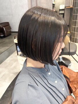 リアンバイアリュール(Lian by Allure) 【Lian by Allure】田島由希 オリーブグレージュ×前下がりボブ