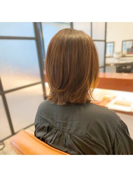 マーリャヘアー(mallia hair) レイヤースタイルレイヤーカットロングレイヤー小顔スタイル