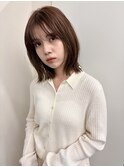 ミディアムレイヤー　小顔カット　メルティカラー