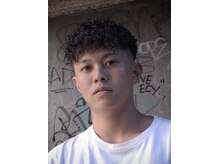 ツークツワンク バーバー 新宿(ZUG2WANG BARBER)