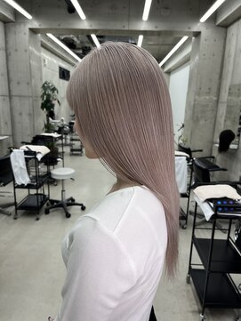 リノート バイ エゴル 太田川(Linoet by ENGOL) 【LINOET 太田川】中道晶 柔らかい色味でハイトーンカラー