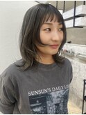 ミディアムフェイスレイヤー外ハネオリーブグレージュ