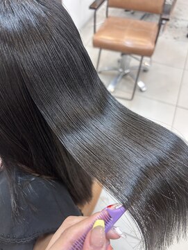 ソワンドゥブレス 大日店 (soin de brace) ＊暗めでも艶たっぷり髪質改善カラー