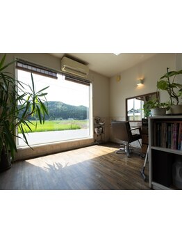 【猪苗代/郡山/会津】女性オーナー1人の完全プライベートサロン“美容室jujuman”でなりたいをカタチに＊