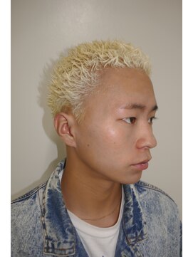 メリケンバーバーショップ トーキョー(MERICAN BARBERSHOP TYO) メンズカットアップバングスパイキーショート（ヌマタユウト）03