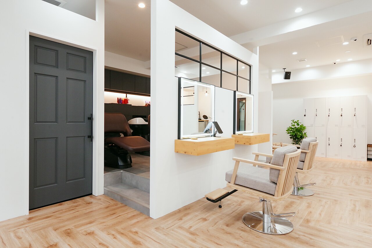 リトル 藤沢(little)｜ホットペッパービューティー