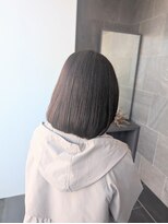 メゾン アヴァロ(Maison Avallo) 暗めのピンクブラウンカラー