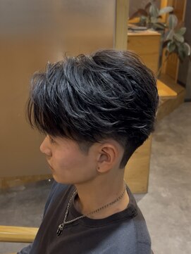 クロトヴィラ 天神大名(KUROT villa) フェザーショート