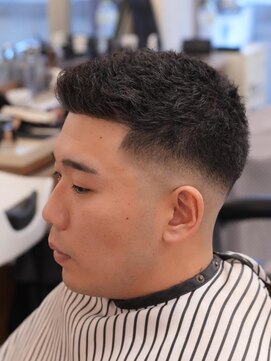 ザチョップショップ キチジョウジ(THE CHOP SHOP KICHIJOJI) クルーカットスキンフェードカットシェービング吉祥寺理容室