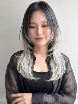 エル セルカ 高田馬場(el CERCA) ハッシュカット×ロングレイヤー×ホワイトグラデーションカラー