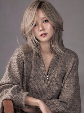 キヴィ(kivi) 髪質改善×オーガニックカラー 艶髪大人セミロング