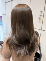 ヴァネッサ(VANESSA)&nbsp;明るめオリーブヘーゼルベージュ×MIHO