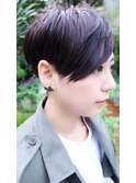 ネイビーブラック　斜めバング　コンパクトショート