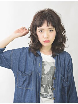 アース コアフュールボーテ 北小金店(EARTH coiffure beaute) 暗髪カジュアルミディ【EARTH北小金】