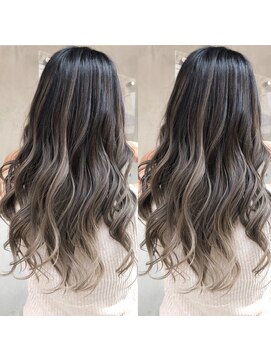 ログスラッシュ(LOG/) バレイヤージュ