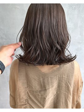 キチ(kichi.) [kichi.] ロブ×くすみブラウン